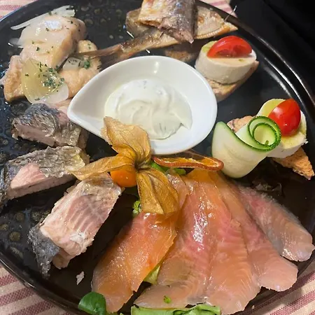 By Foot Apartamento Varenna